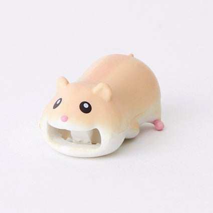 VRT42750_hamster_side.jpg